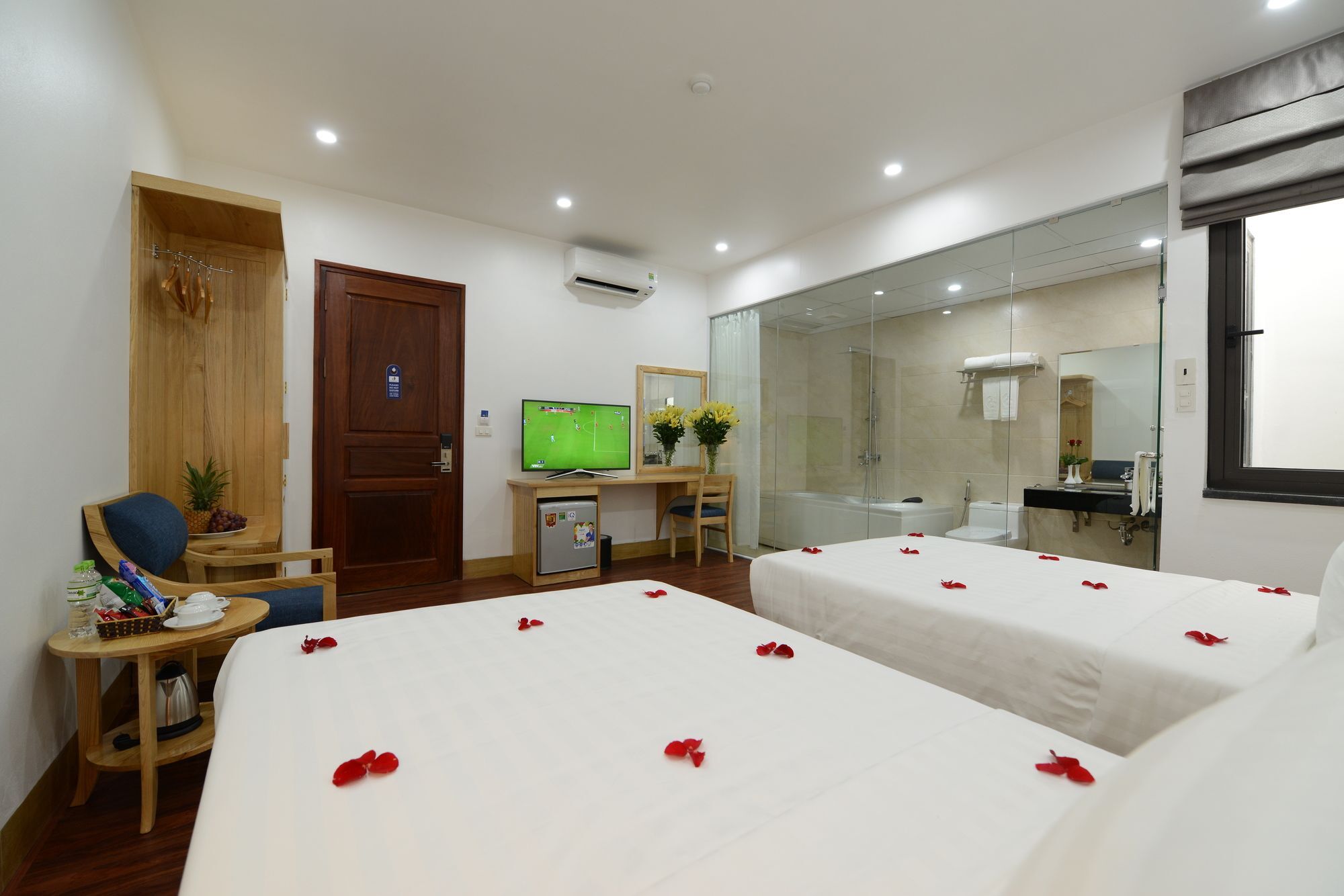 Blue Hanoi Inn City Hotel Екстериор снимка