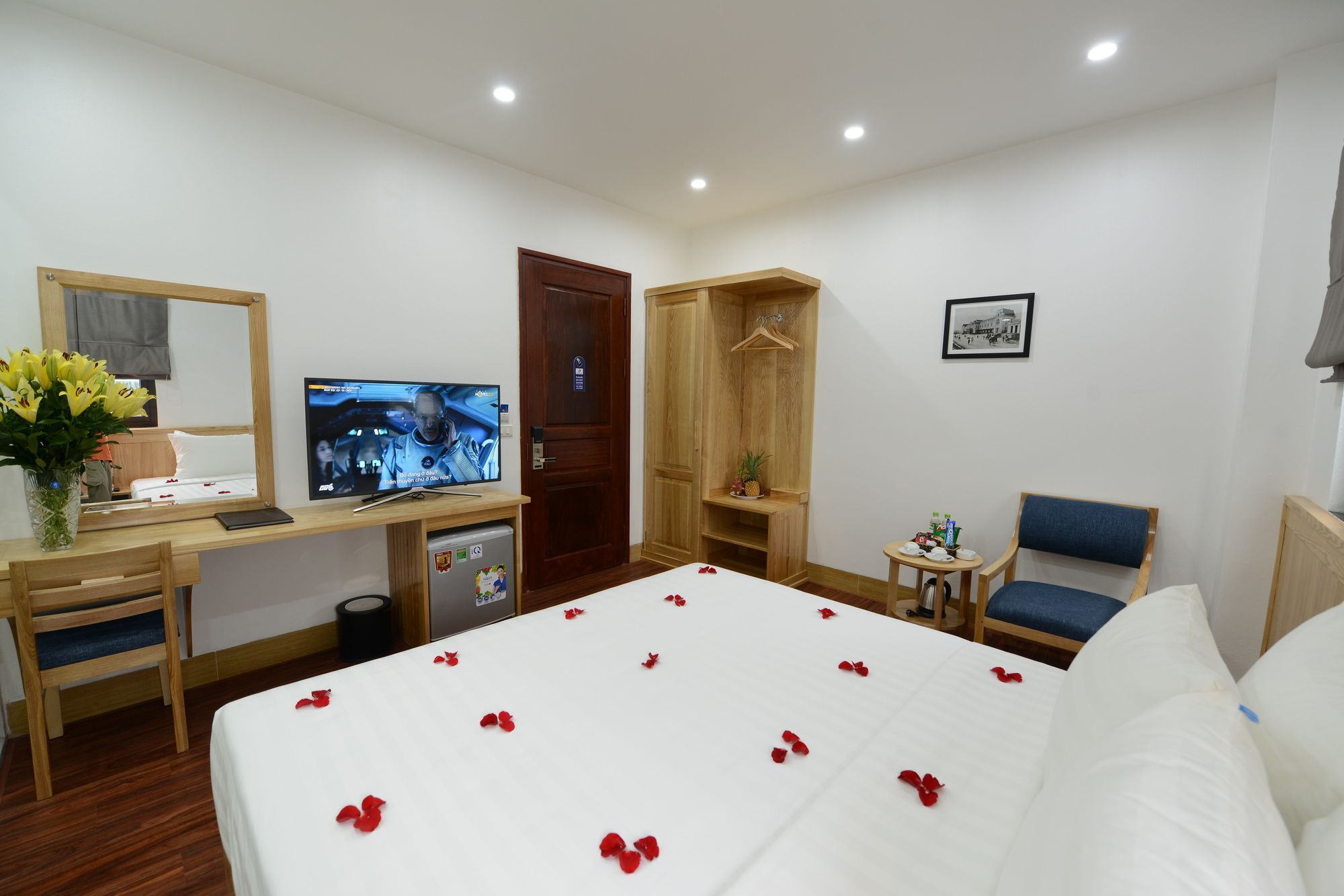 Blue Hanoi Inn City Hotel Екстериор снимка