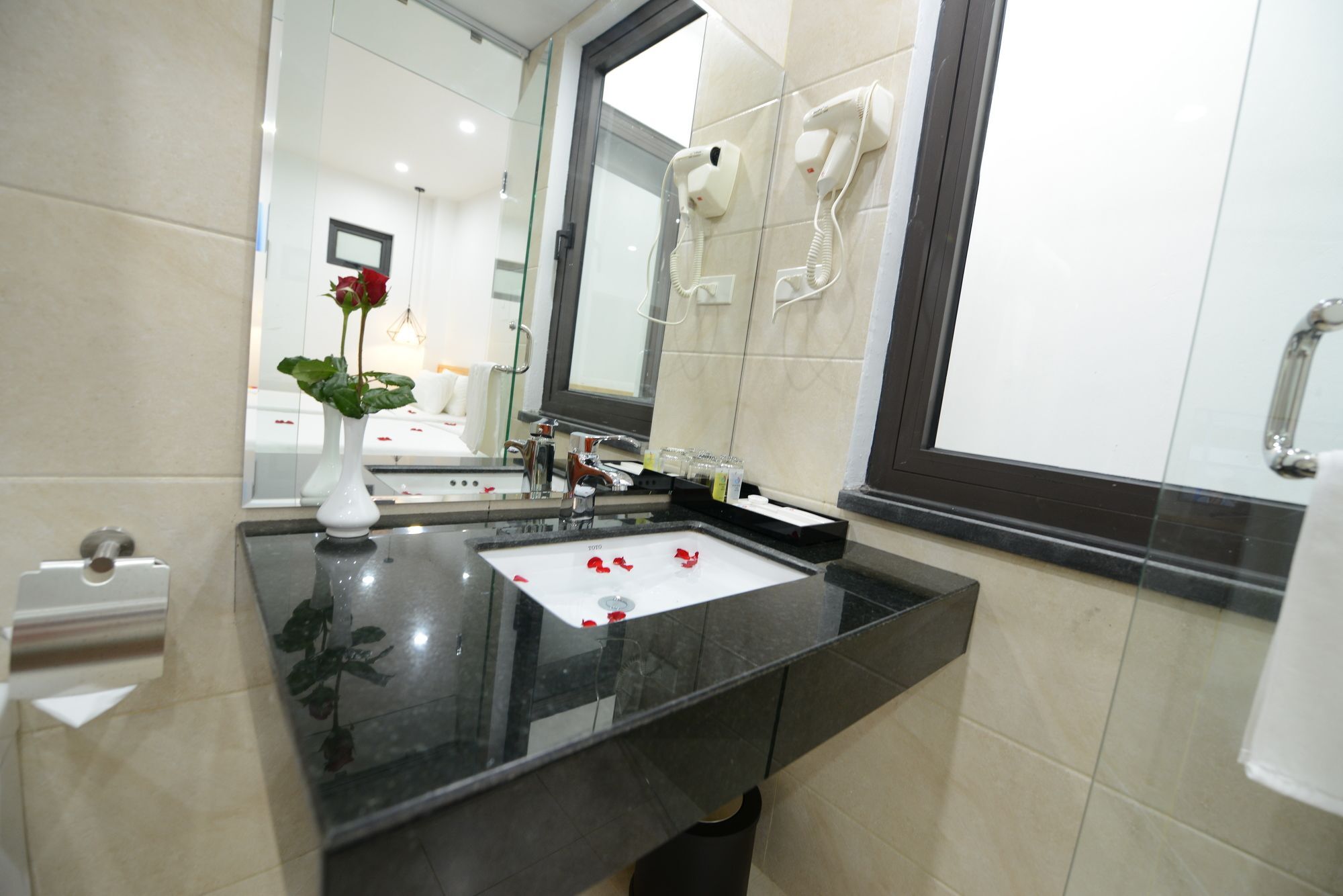 Blue Hanoi Inn City Hotel Екстериор снимка